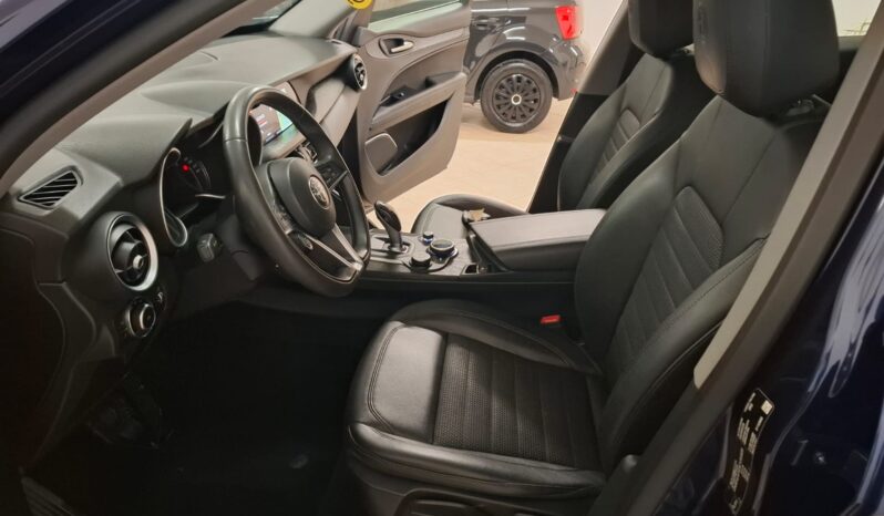 Alfa Romeo Stelvio 2.2 t Executive Q4 210cv auto pieno