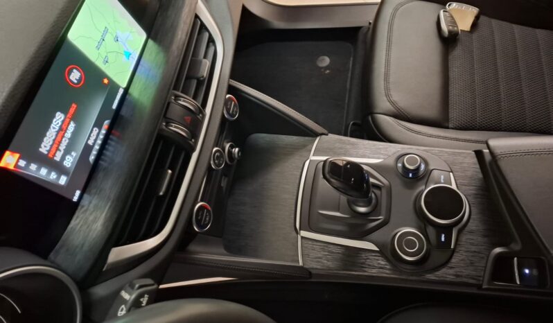 Alfa Romeo Stelvio 2.2 t Executive Q4 210cv auto pieno